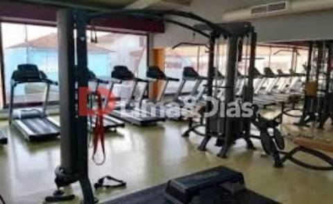 T-2 com terraço S. P. Oleiros