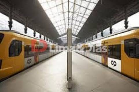 T-2 com terraço S. P. Oleiros