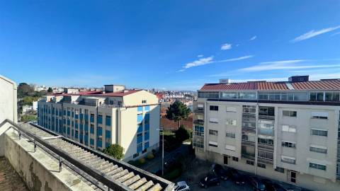 Apartamento T4 Venda em Santa Marinha e São Pedro da Afurada,Vila Nova de Gaia