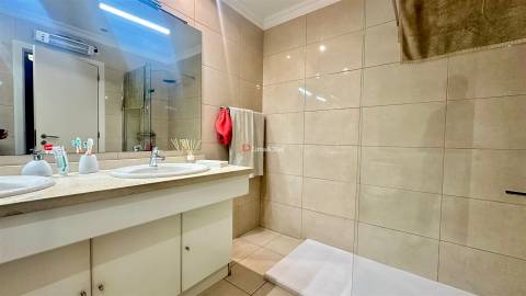 Apartamento T2 Venda em Gulpilhares e Valadares,Vila Nova de Gaia