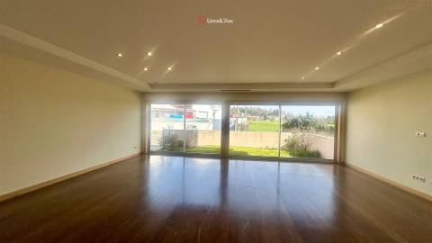 Moradia Geminada T4 Venda em Pedroso e Seixezelo,Vila Nova de Gaia