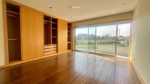 Moradia Geminada T4 Venda em Pedroso e Seixezelo,Vila Nova de Gaia