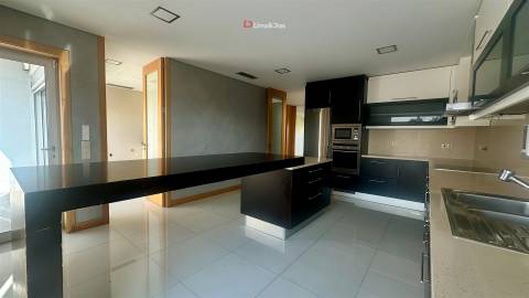 Moradia Geminada T4 Venda em Pedroso e Seixezelo,Vila Nova de Gaia