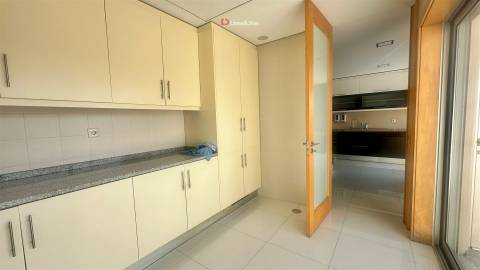 Moradia Geminada T4 Venda em Pedroso e Seixezelo,Vila Nova de Gaia