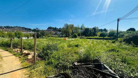 Terreno com 511 m² à Venda | Projeto Aprovado para 2 Moradias