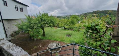 Moradia Isolada T3 Venda em Revelhe,Fafe