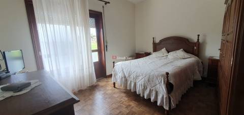 Moradia Isolada T3 Venda em Revelhe,Fafe