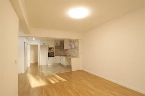 Apartamento T2 Venda em Algueirão-Mem Martins,Sintra