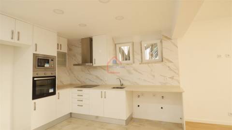Apartamento T2 Venda em Algueirão-Mem Martins,Sintra