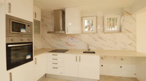 Apartamento T2 Venda em Algueirão-Mem Martins,Sintra