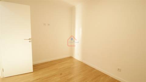 Apartamento T2 Venda em Algueirão-Mem Martins,Sintra