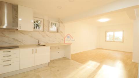 Apartamento T2 Venda em Algueirão-Mem Martins,Sintra