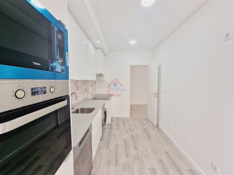 Apartamento T2 Venda em Barreiro e Lavradio,Barreiro