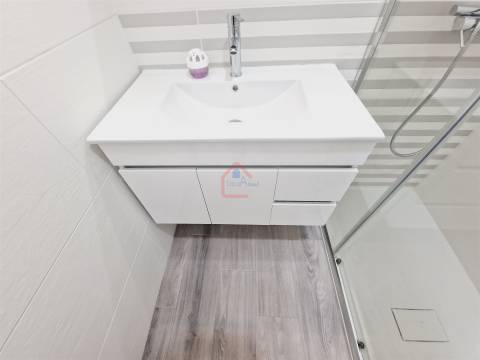 Apartamento T2 Venda em Barreiro e Lavradio,Barreiro