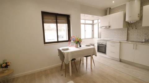 Apartamento T1 Venda em Baixa da Banheira e Vale da Amoreira,Moita