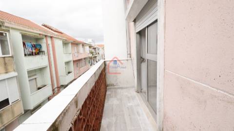 Apartamento T1 Venda em Baixa da Banheira e Vale da Amoreira,Moita