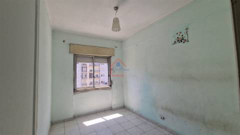 Apartamento T2 Venda em Seixal, Arrentela e Aldeia de Paio Pires,Seixal