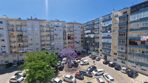 Apartamento T2 Venda em Seixal, Arrentela e Aldeia de Paio Pires,Seixal