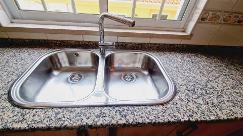 Moradia T4 Venda em Setúbal (São Sebastião),Setúbal