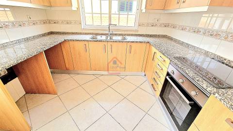 Moradia T4 Venda em Setúbal (São Sebastião),Setúbal