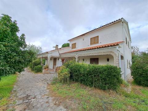 Quinta T4 em Marinhais (MR-233)