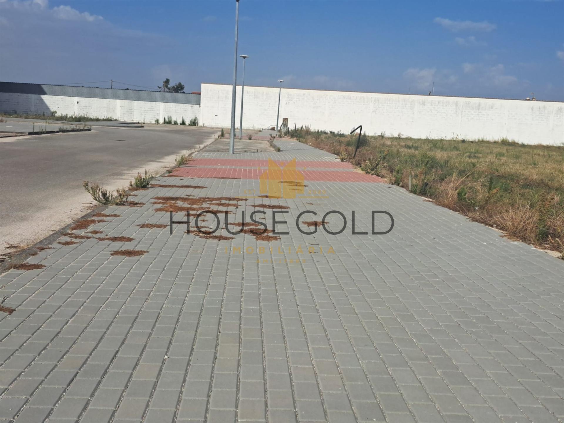 Lote de terreno em Urbanização (MR-277)