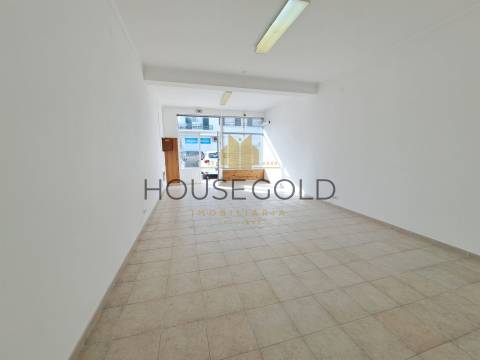 Loja - Espaço Comercial - Marinhais