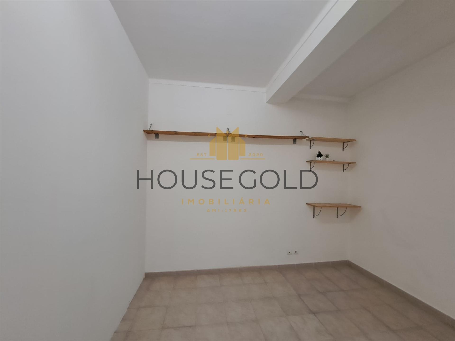 Loja - Espaço Comercial - Marinhais