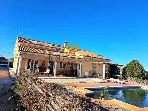 Moradia T4 em Marinhais (MR-284)