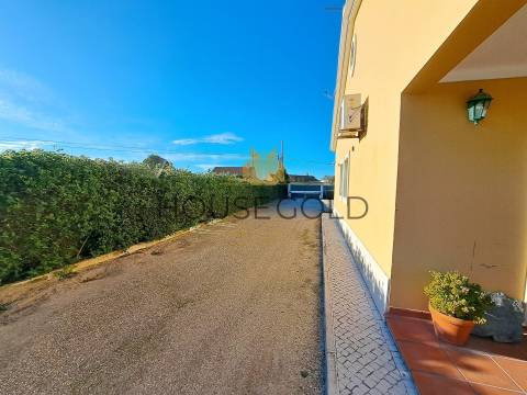 Moradia T4 em Marinhais (MR-284)