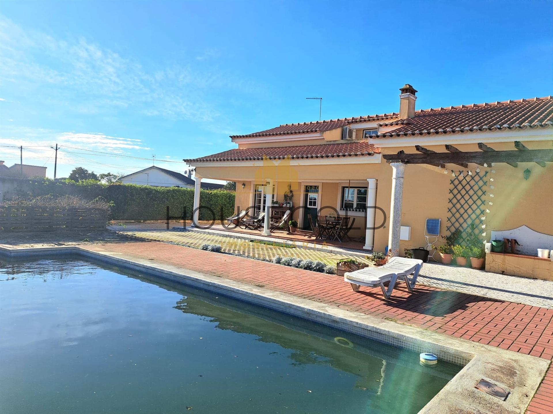 Moradia T4 em Marinhais (MR-284)