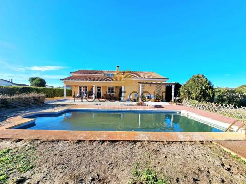 Moradia T4 em Marinhais (MR-284)