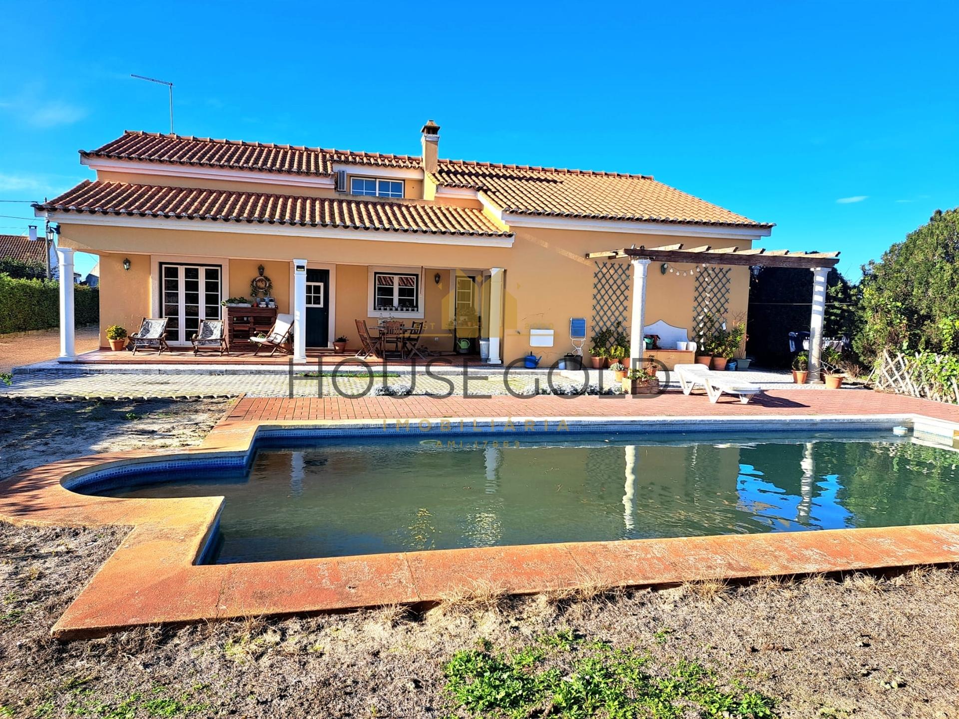 Moradia T4 em Marinhais (MR-284)