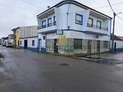 Espaço Comercial / Loja com Dupla Visibilidade – 86 m² (BFR-291)