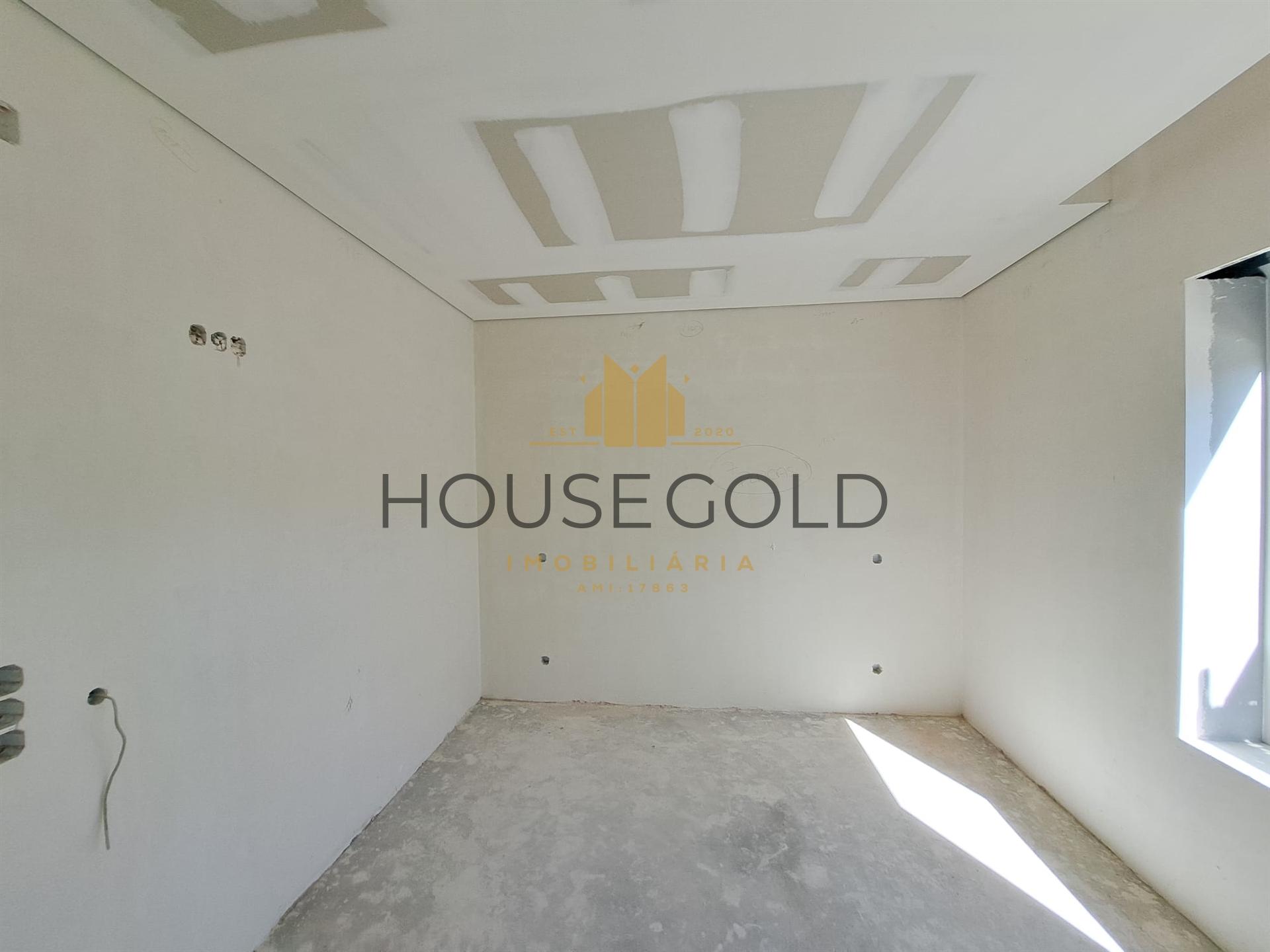 Moradia Nova T3 (MR-301)