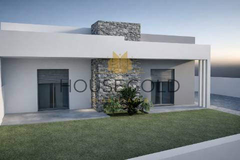 Moradia Térrea T3 em Construção (MR-302)