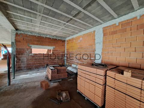 Moradia Térrea T3 em Construção (MR-302)