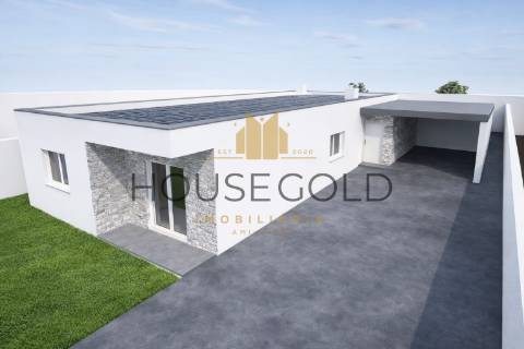 Moradia em construção T3 (MR-303)