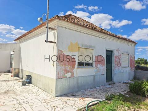 Moradia usada T3 com Lote de 300 m² – Oportunidade em Marinhais (MR-304)