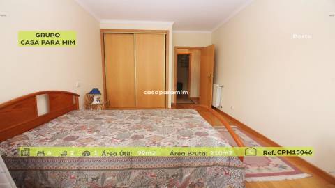 CPM20402 Apt T5 Duplex com Box 298.500€, perto metro Varanda, próximo ao Estádio do Dragão, Porto