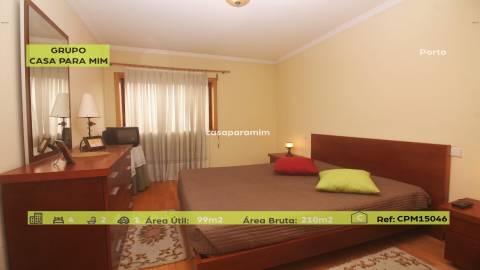 CPM20402 Apt T5 Duplex com Box 298.500€, perto metro Varanda, próximo ao Estádio do Dragão, Porto