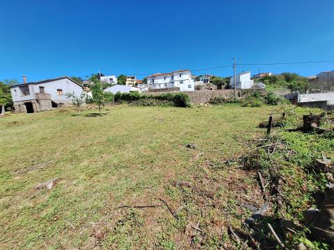 CPM20311 Terreno p/ Moradia 4 Frt c/ 885m2 e poço só 130.000€, Avintes  próximo J. F. Avintes
