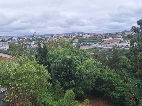 CPM20400 Terreno  a menos 75€/m2 p/ Moradia 4 Frentes, Gaia, junto ao Rio Douro c/ Vistas Rio