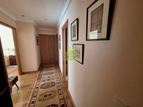 CPM20419 T3 Gaia Construção Palhares  366.500€   prx metro Soares Reis, (Rubi)  Hospital Privado