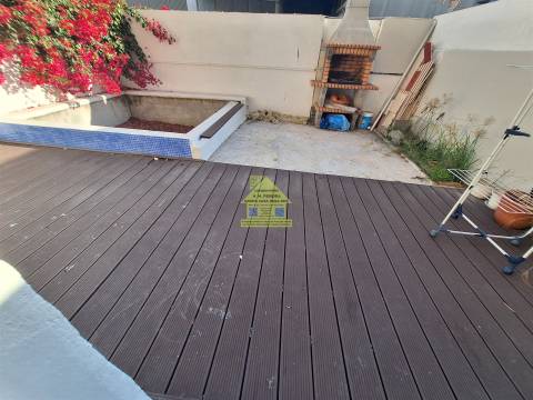 CPM20514 APT T3+1 à Avenida Gaia  junto Metro c/ Terraço 2 wcs  289.500,00€ Jardim Morro