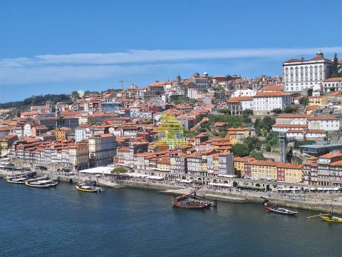 CPM20550 APT T1 junto metro c/ Terraço Centro Gaia  Jardim Morro / General Torres