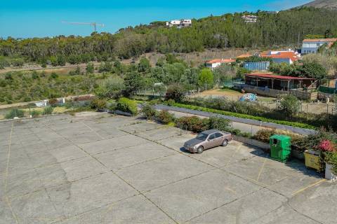 Terreno Urbano com Vista Deslumbrante para Construção Residencial de Alto Padrão