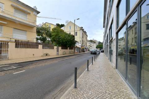 Loja no Monte Estoril, Estoril (ARRENDADO)