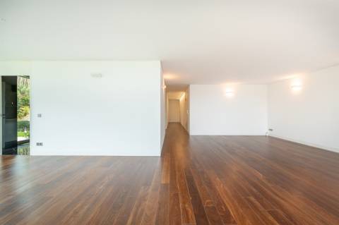 Apartamento T3 Venda em Cascais e Estoril,Cascais