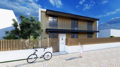 Terreno para construção de pequeno condomínio no Estoril, Cascais.